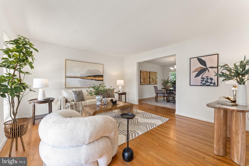 10105 COTTER COURT