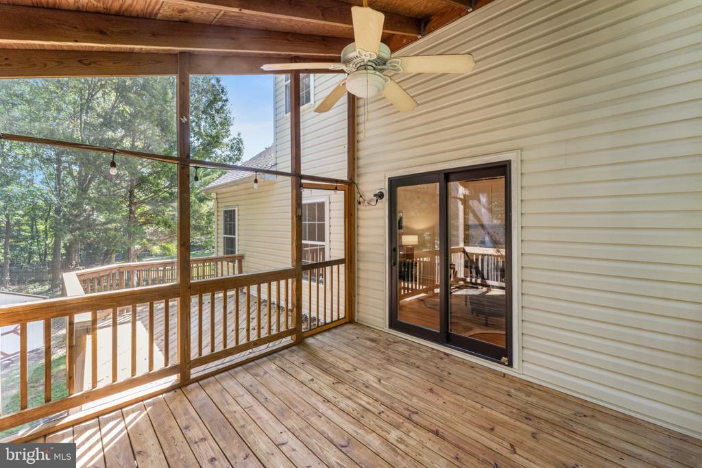 10105 COTTER COURT