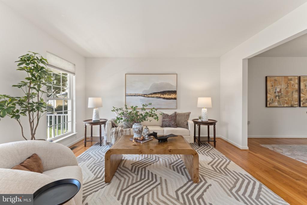 10105 COTTER COURT