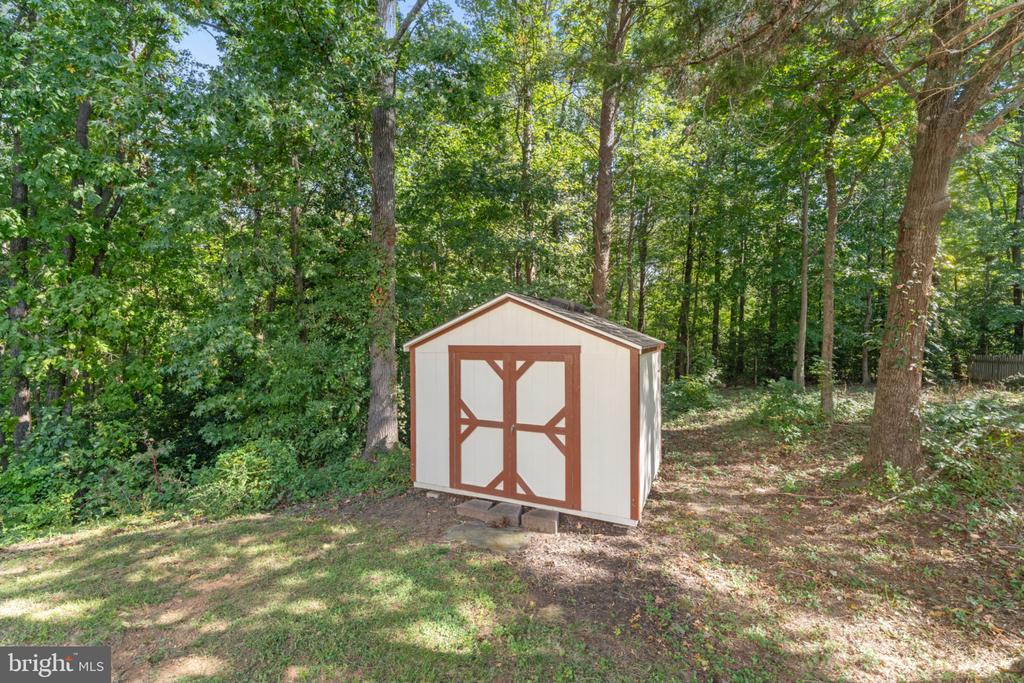 10105 COTTER COURT