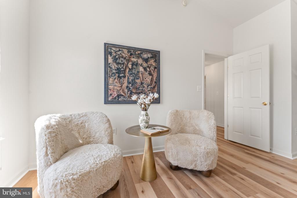 10105 COTTER COURT
