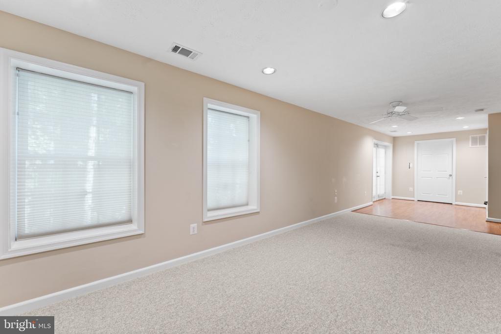 10105 COTTER COURT