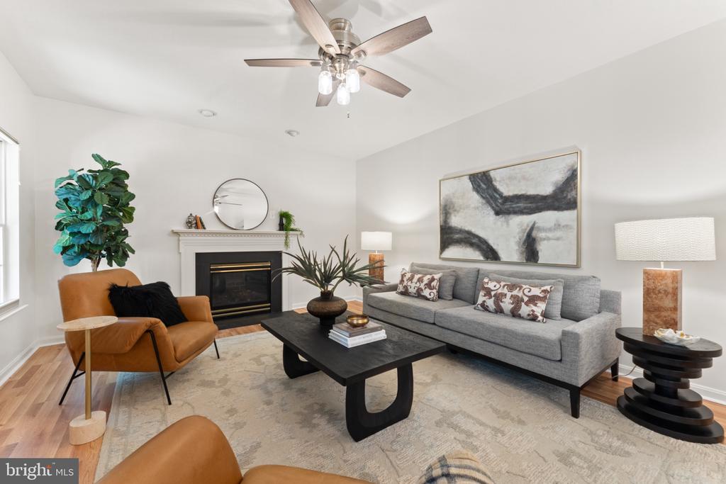 10105 COTTER COURT