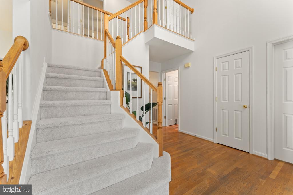 10105 COTTER COURT