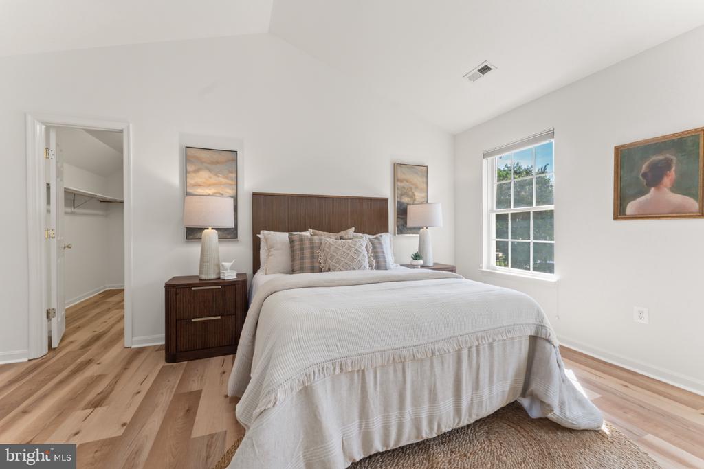 10105 COTTER COURT