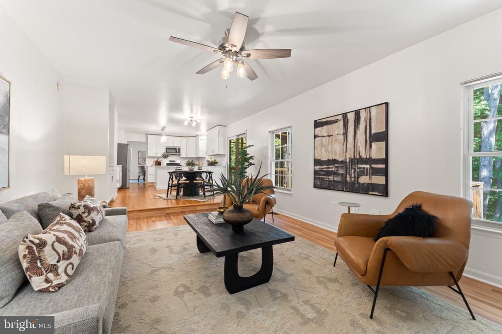 10105 COTTER COURT