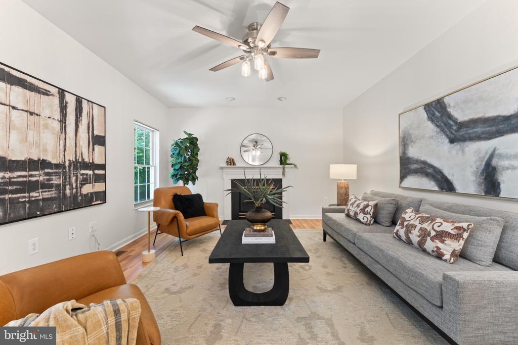 10105 COTTER COURT
