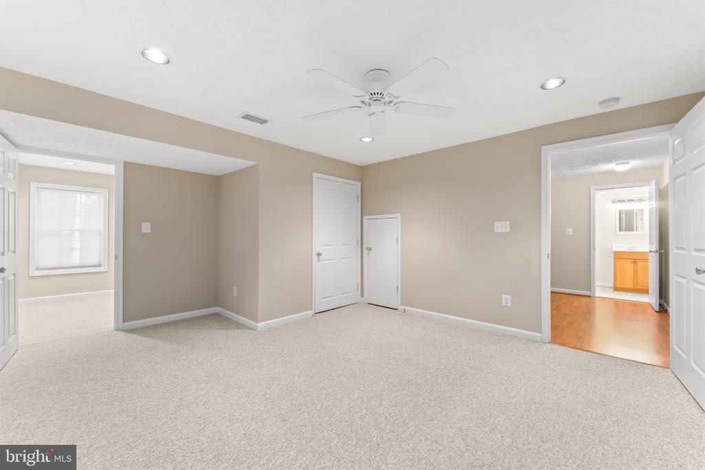 10105 COTTER COURT
