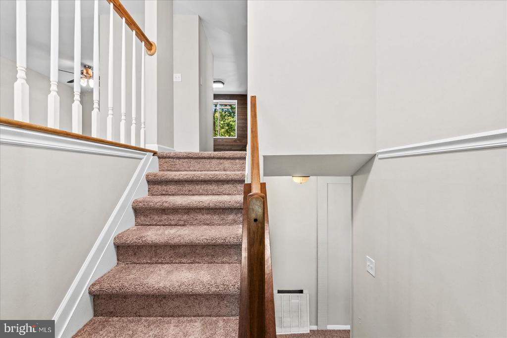 6 NORMAN COURT