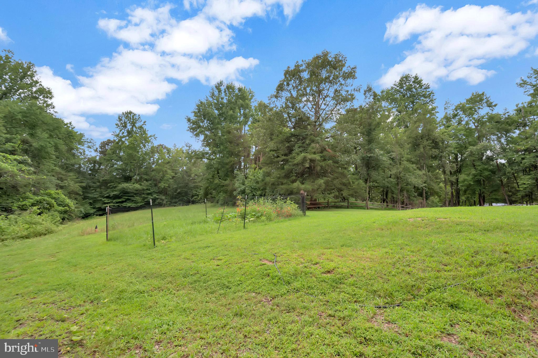 368 ESKIMO HILL ROAD