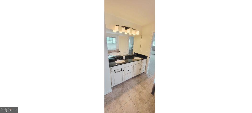 15 KETTLEBROOK COURT