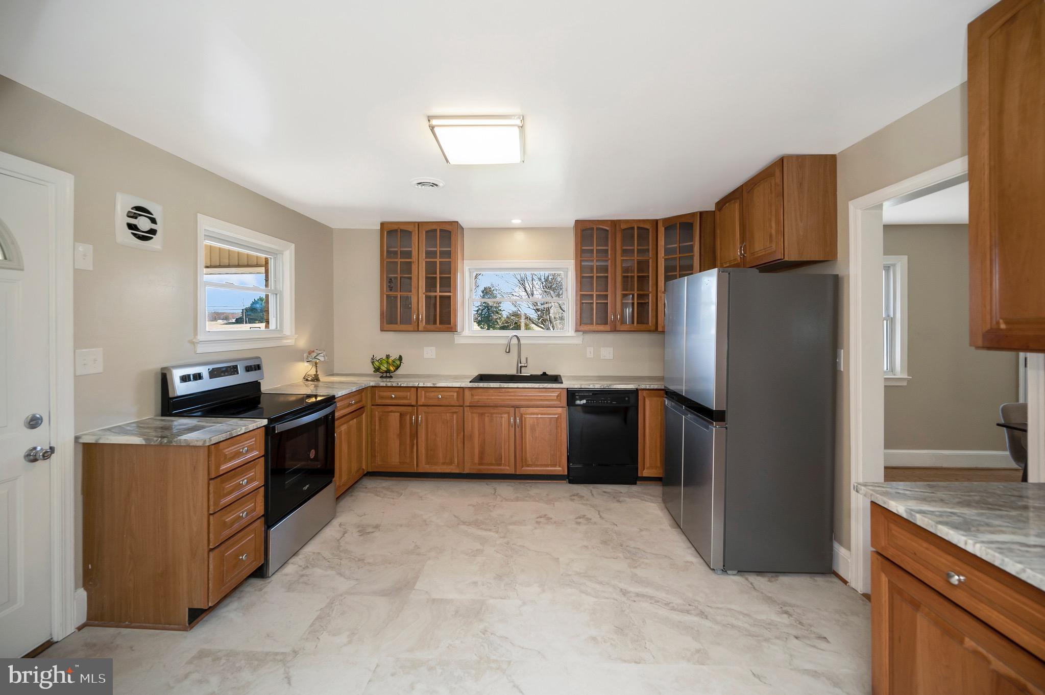 53 RINGGOLD ROAD