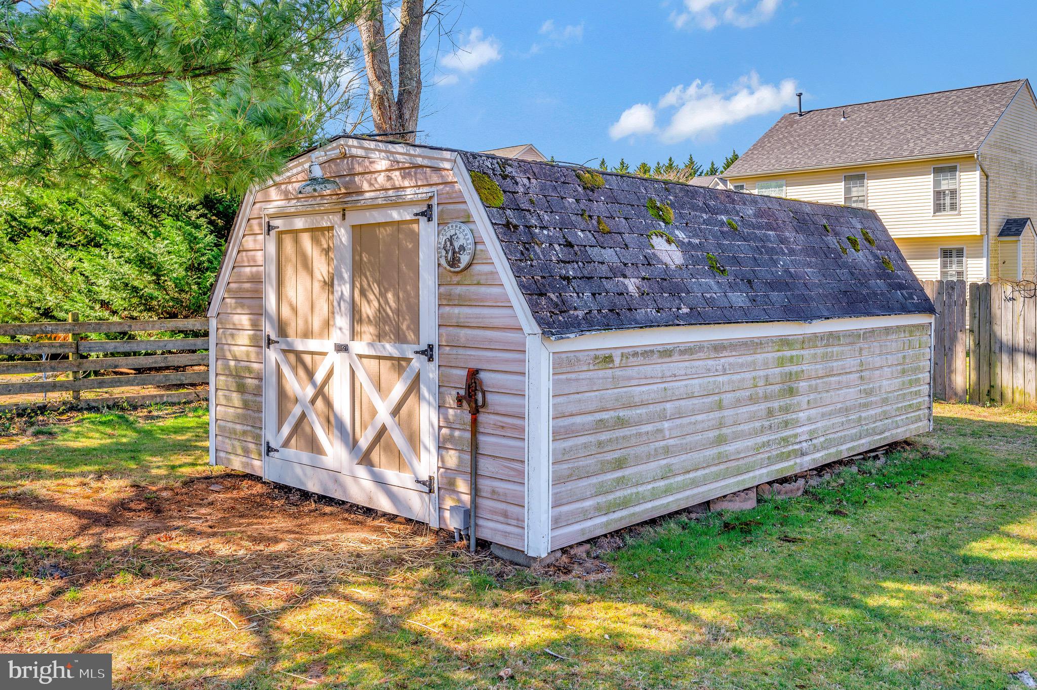 53 RINGGOLD ROAD