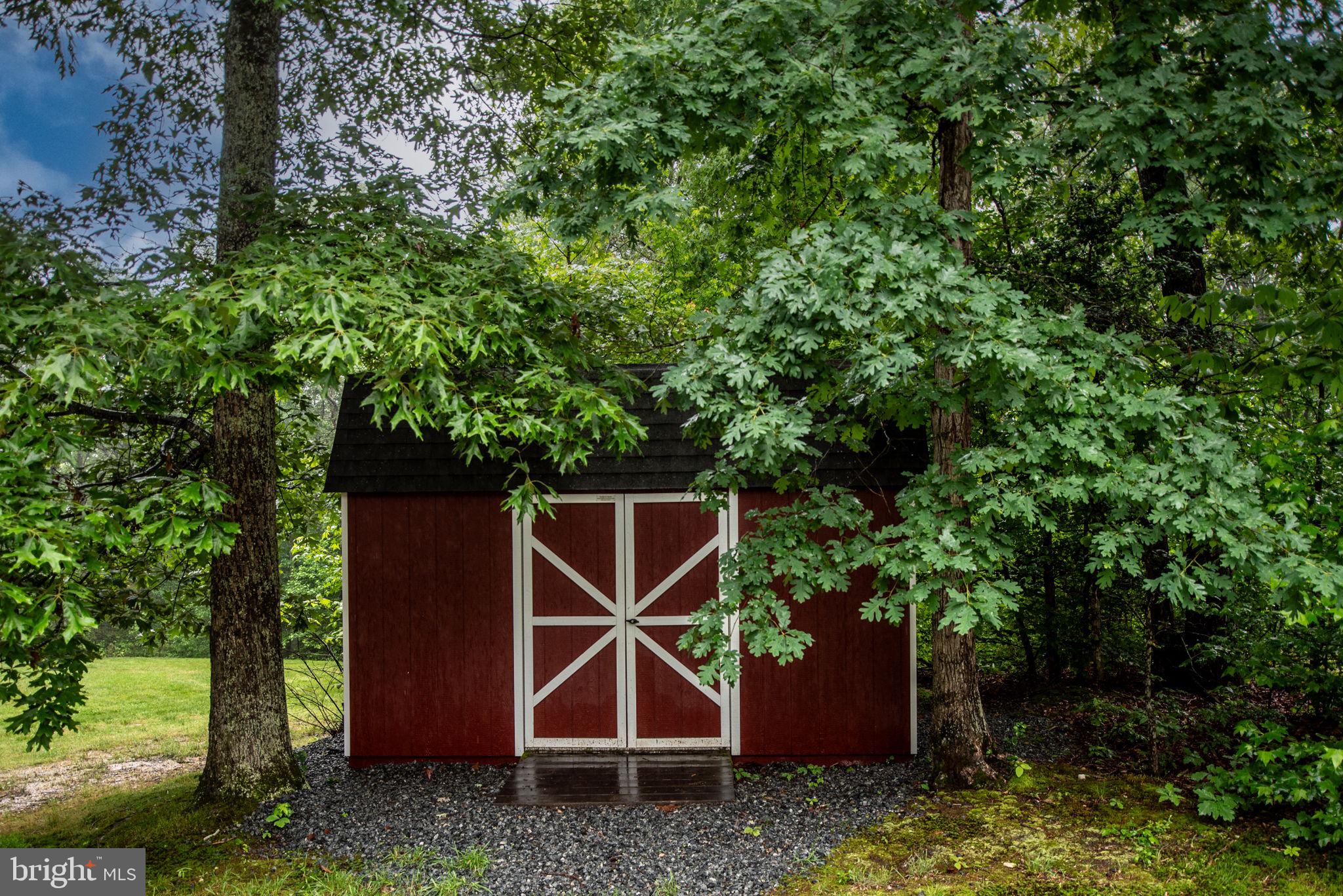 109 FALLING CREEK DRIVE