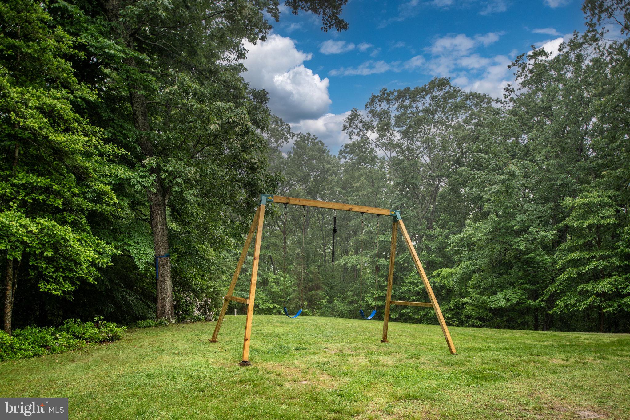 109 FALLING CREEK DRIVE