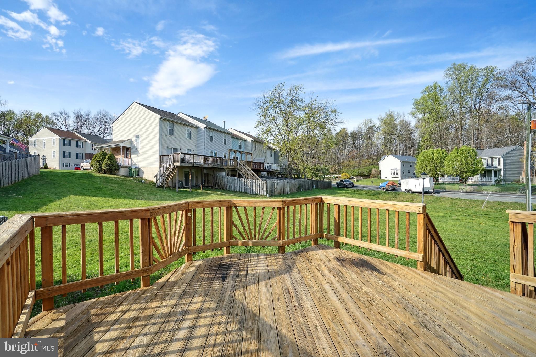 211 BLUERIDGE COURT
