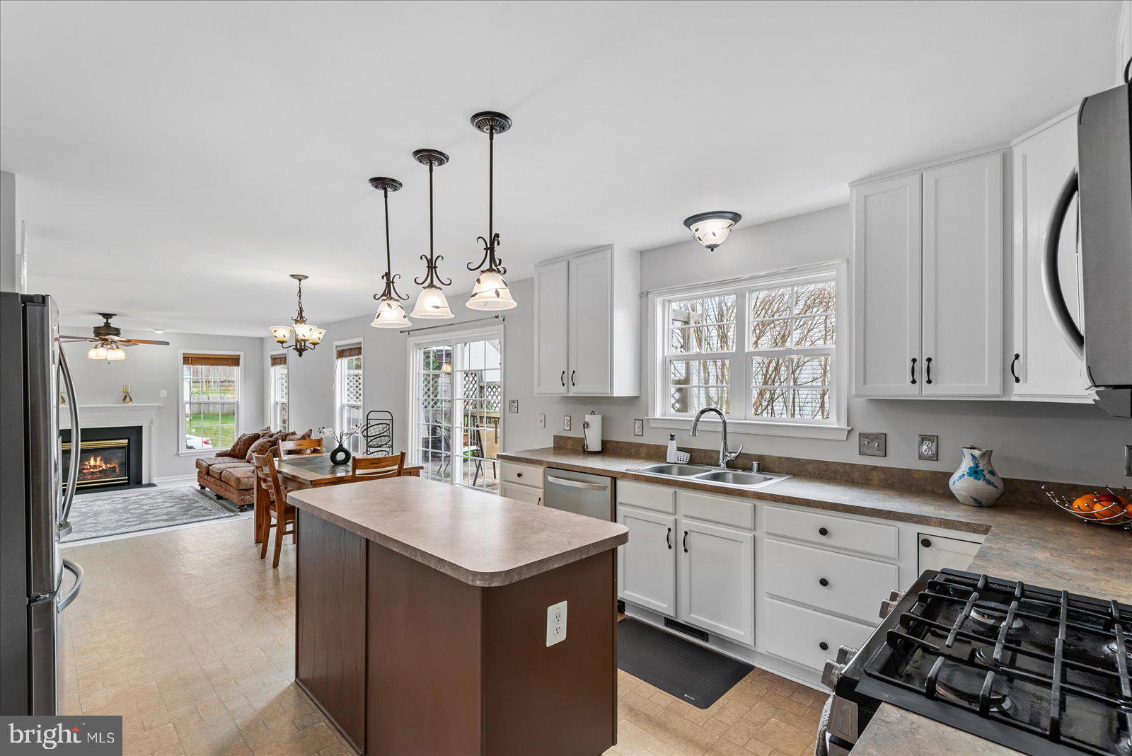 34 SAINT ADAMS DRIVE