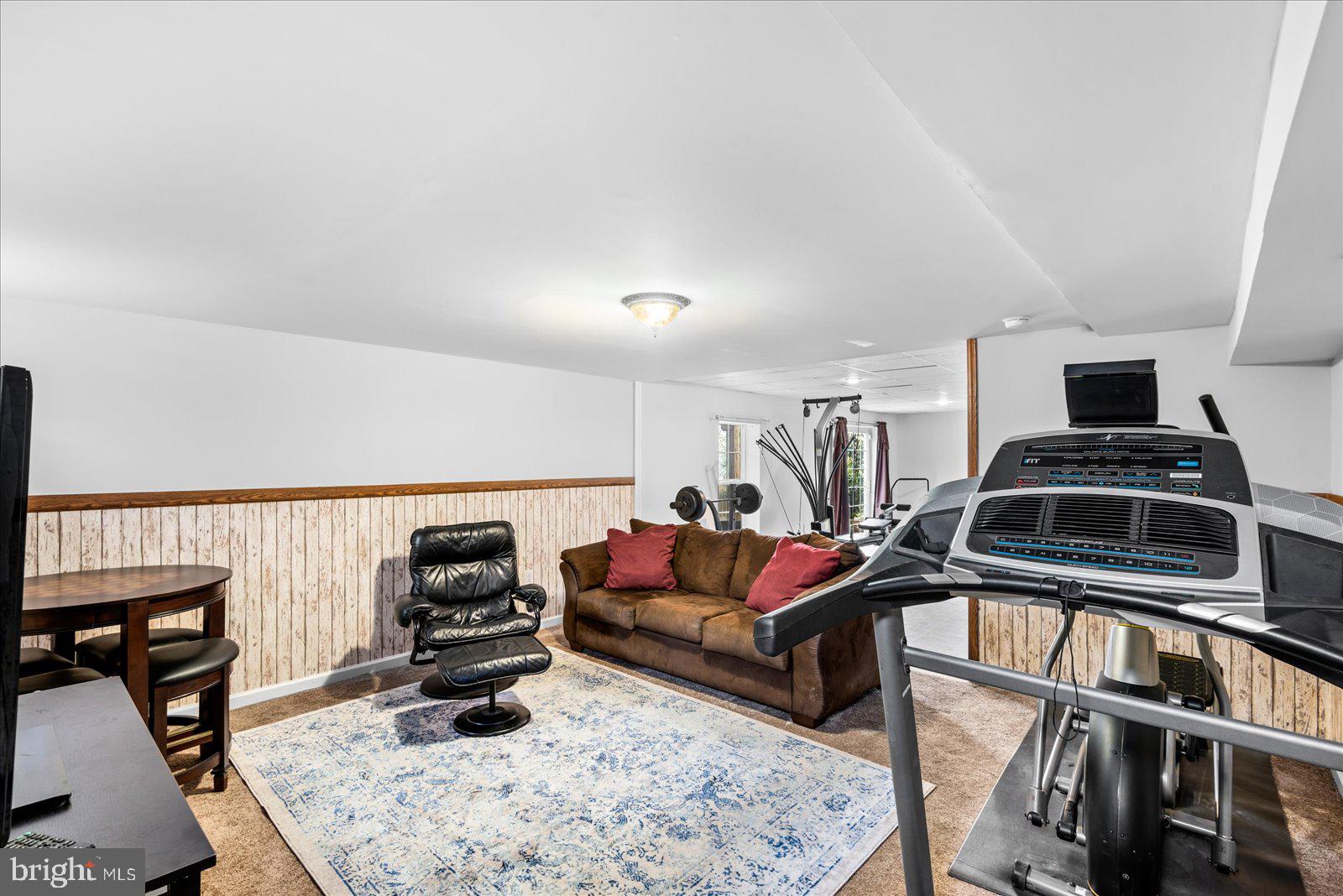 34 SAINT ADAMS DRIVE
