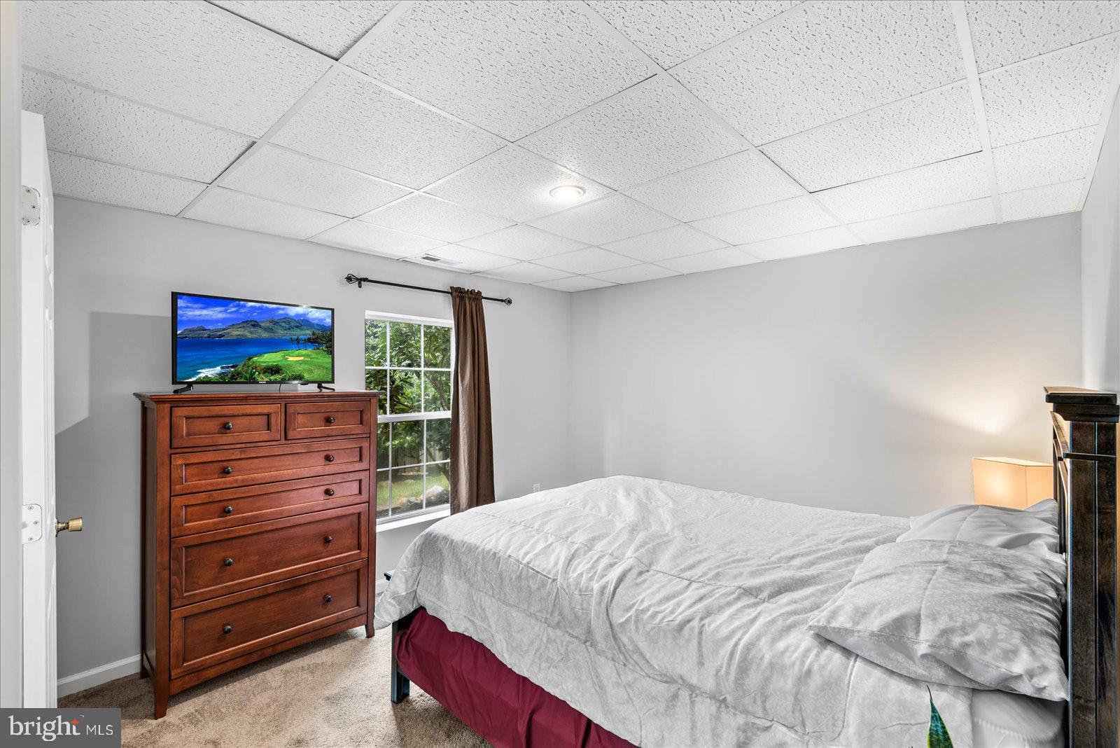 34 SAINT ADAMS DRIVE