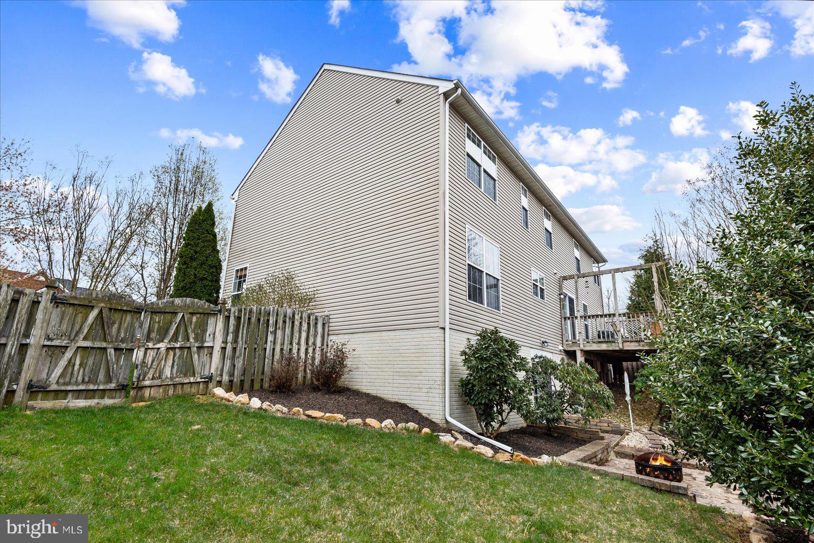 34 SAINT ADAMS DRIVE