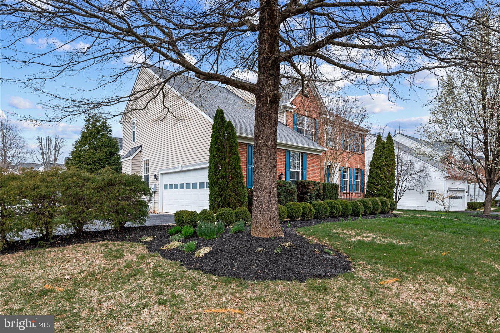 34 SAINT ADAMS DRIVE