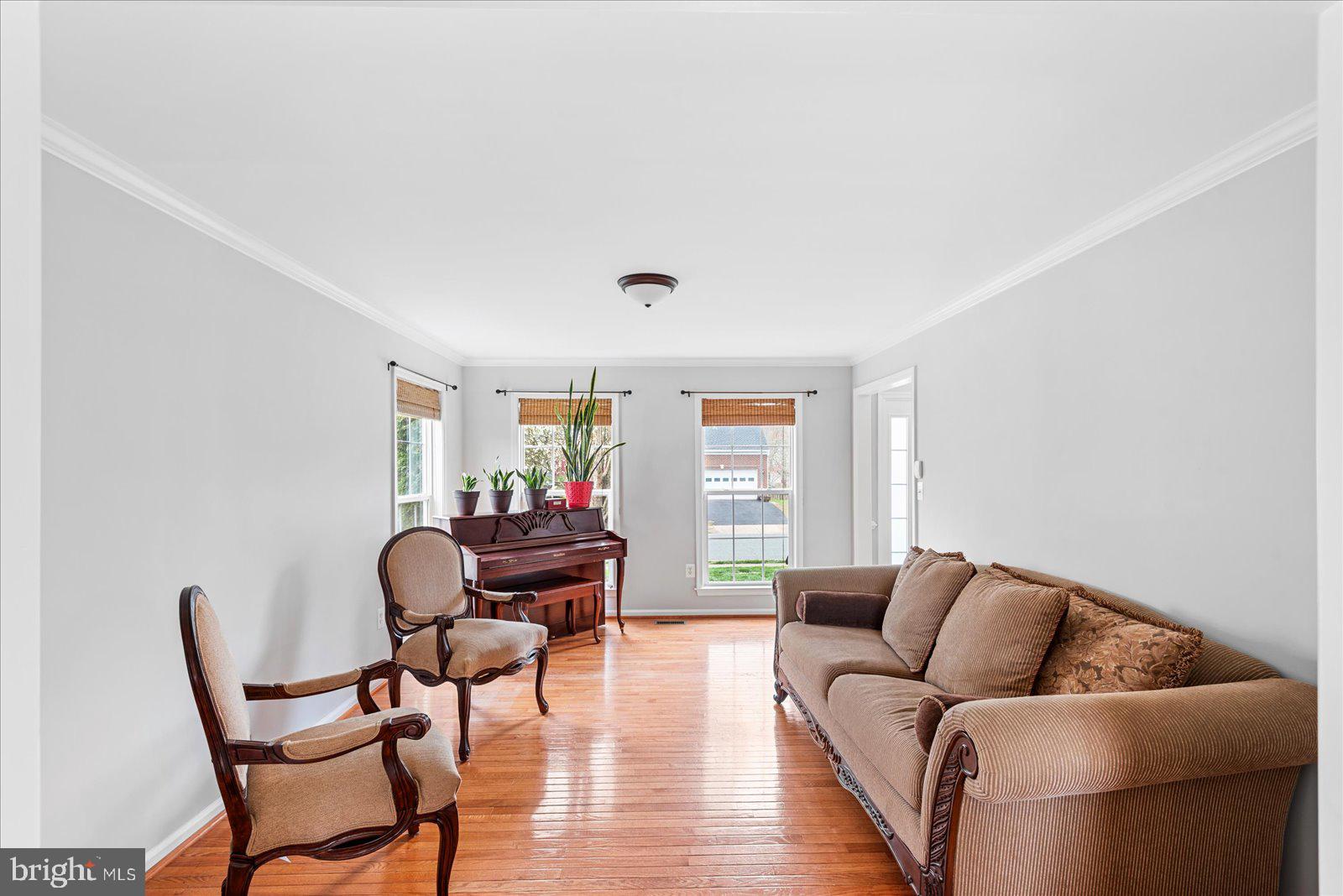 34 SAINT ADAMS DRIVE