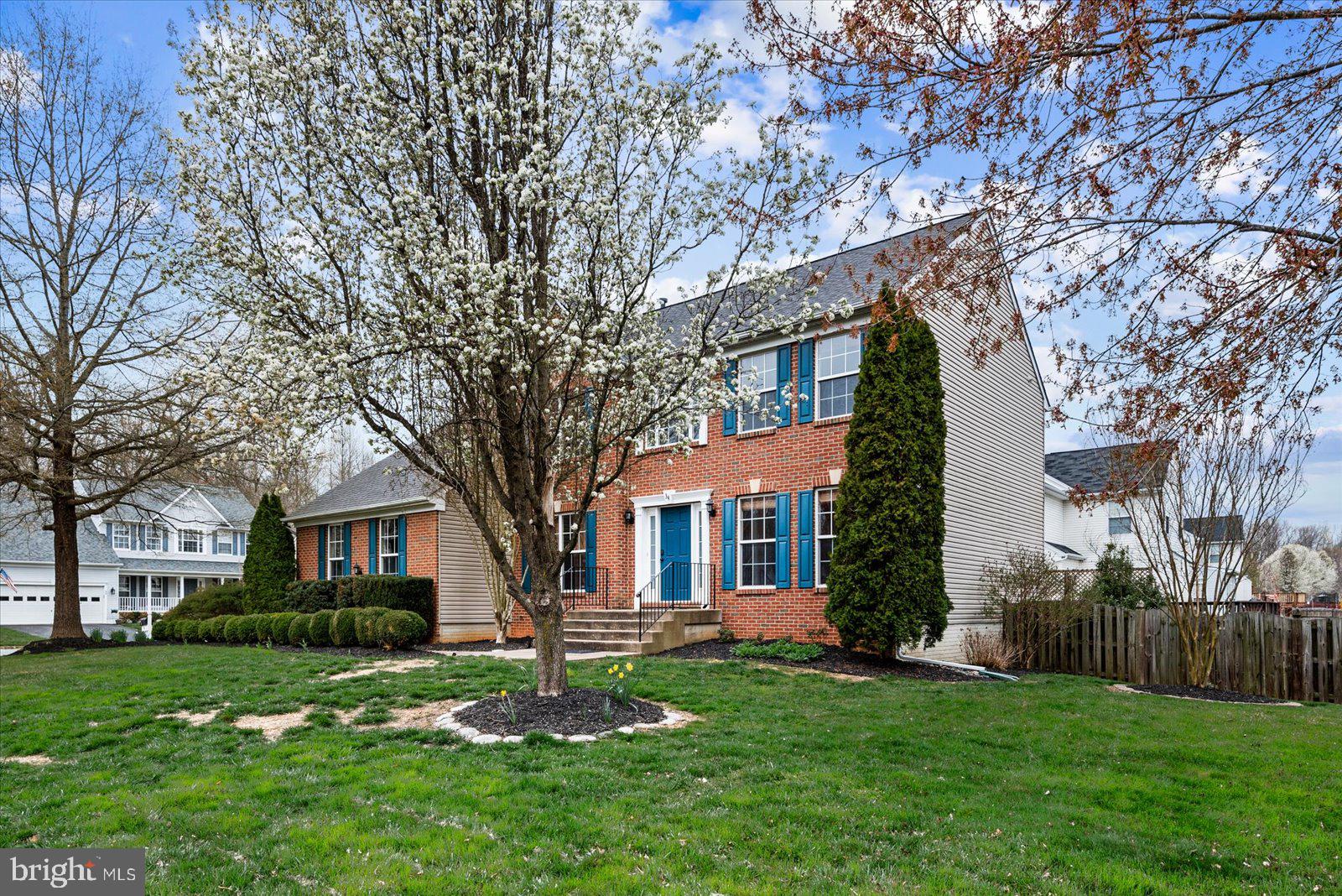 34 SAINT ADAMS DRIVE