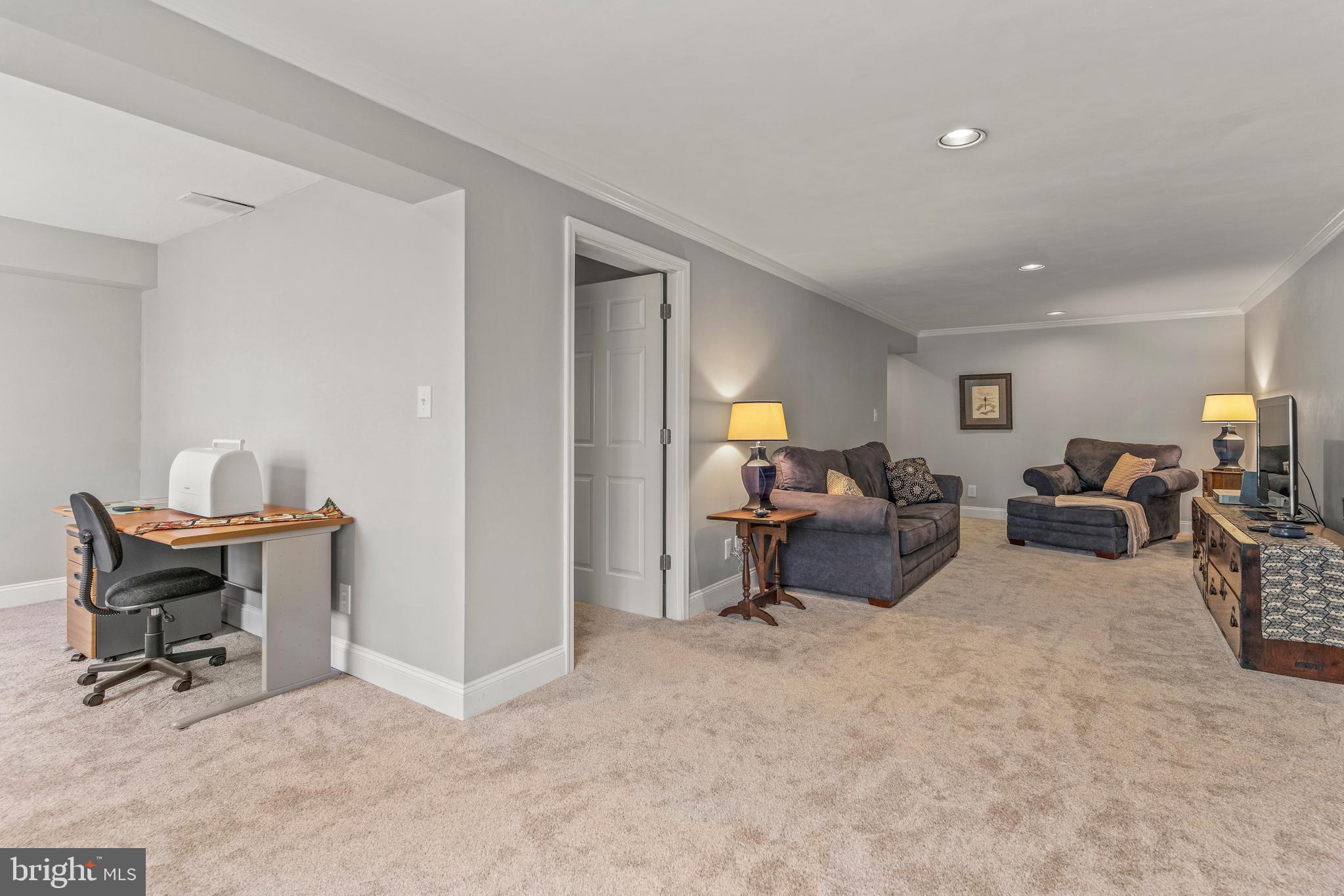 2041 MIDSHIPMAN DRIVE