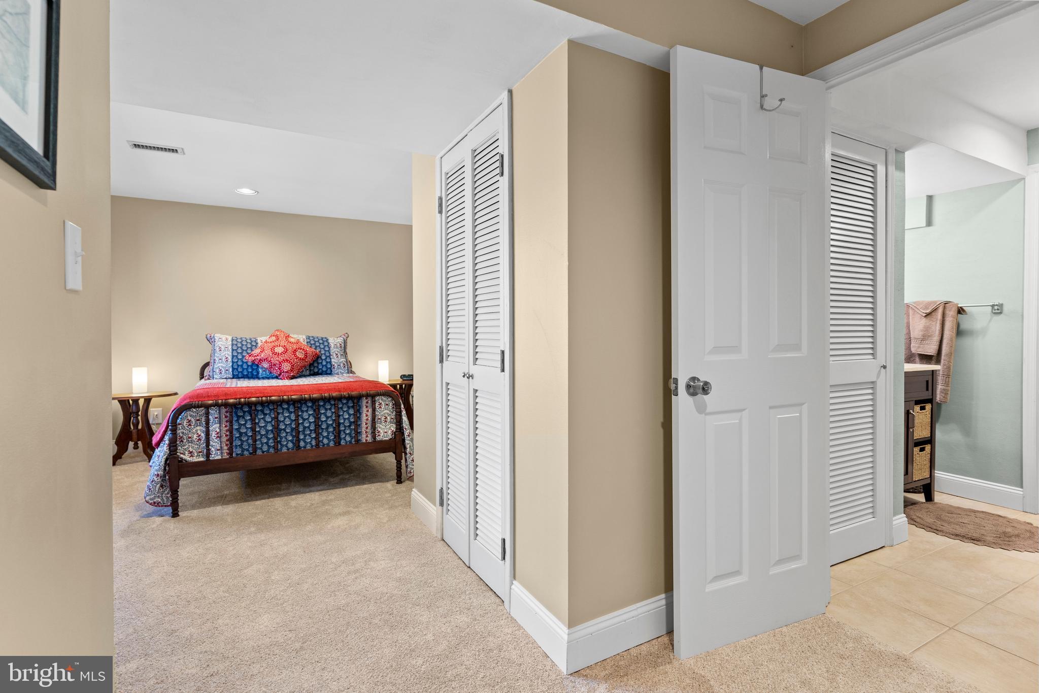 2041 MIDSHIPMAN DRIVE