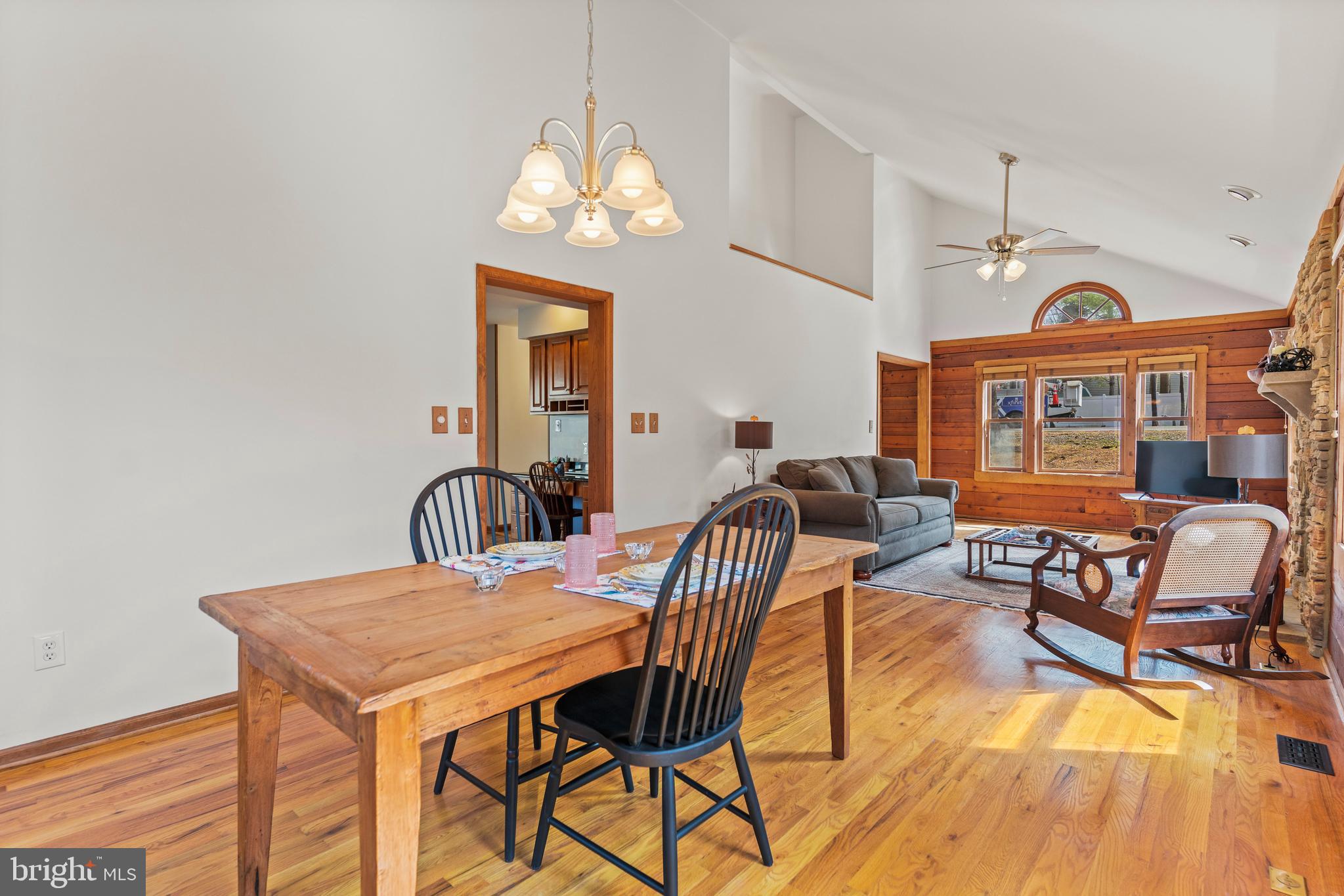 2041 MIDSHIPMAN DRIVE