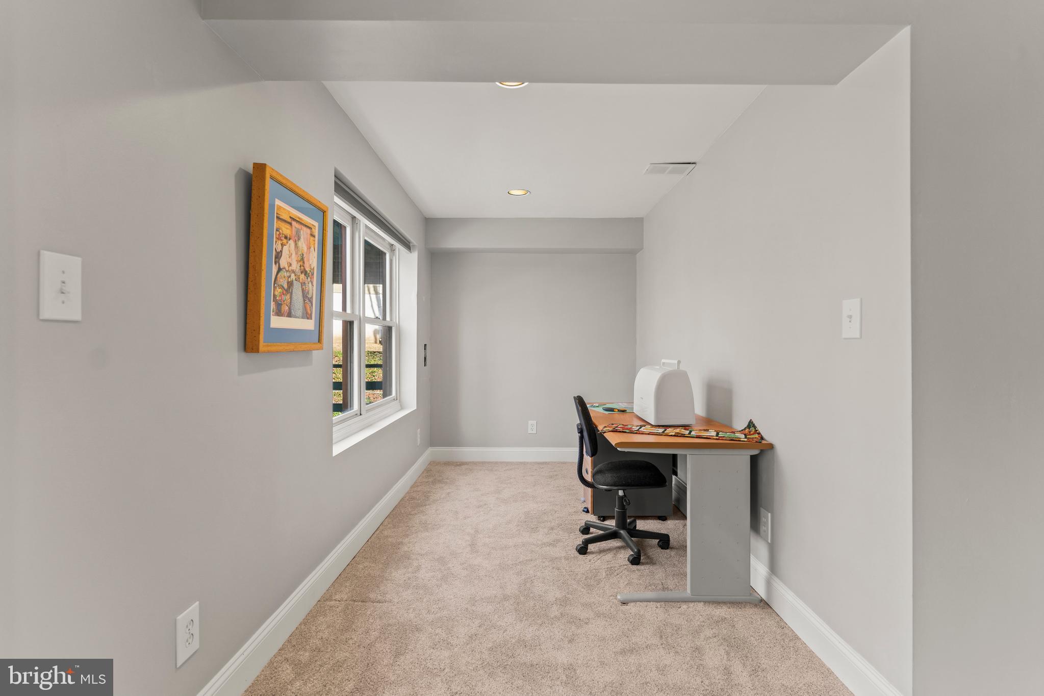 2041 MIDSHIPMAN DRIVE