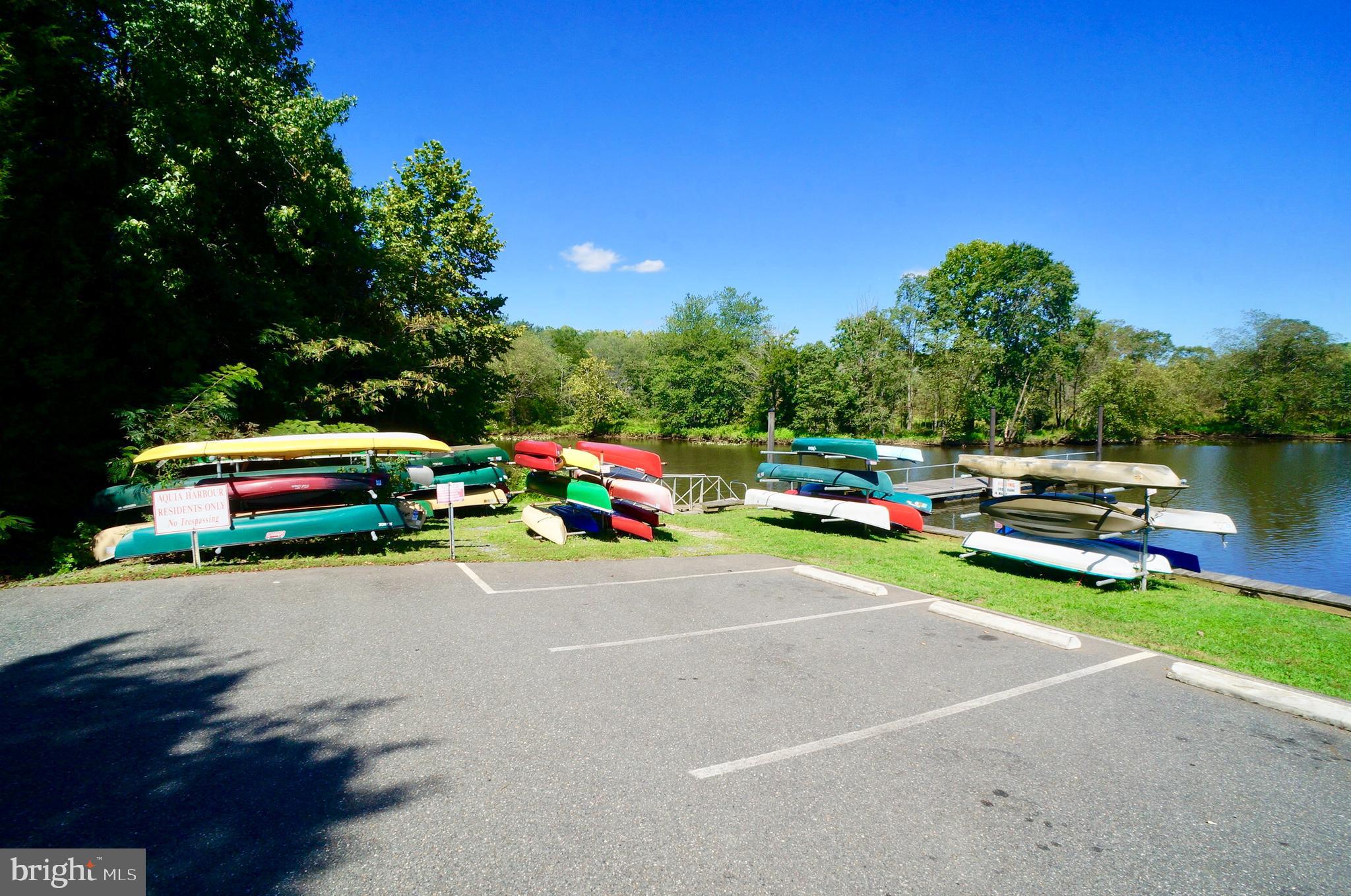 2041 MIDSHIPMAN DRIVE