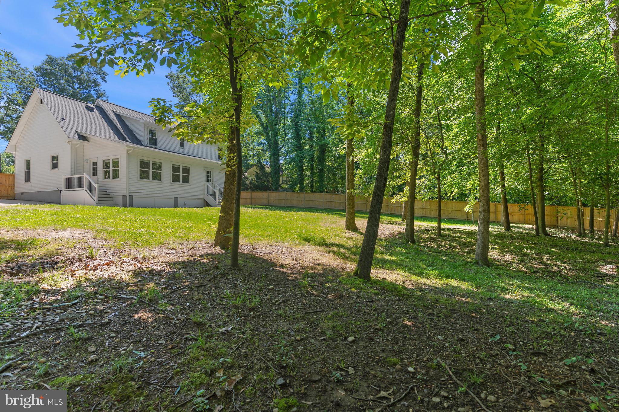 1205 WASHINGTON DRIVE