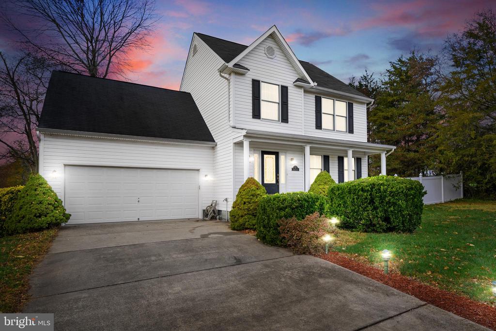 2 SEQUOIA LANE
