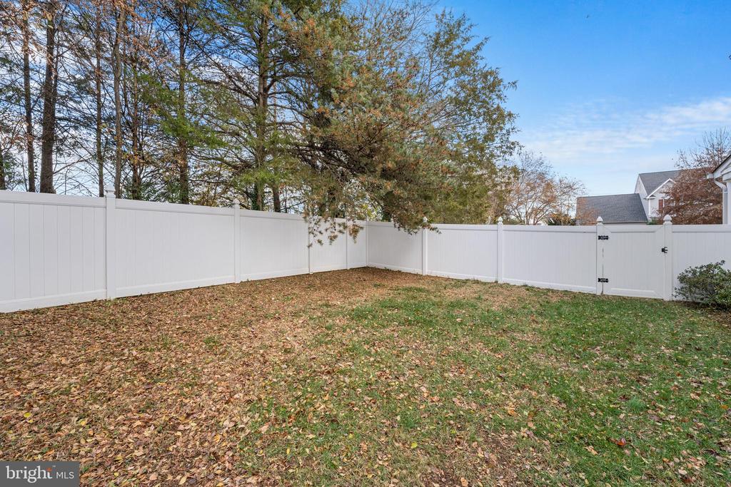 2 SEQUOIA LANE