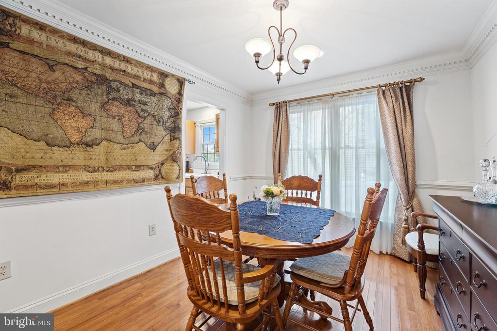 2 SEQUOIA LANE