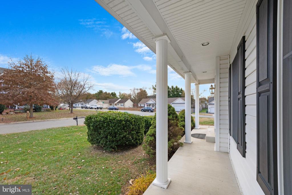 2 SEQUOIA LANE