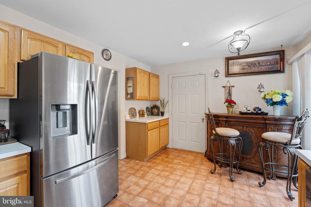 2 SEQUOIA LANE