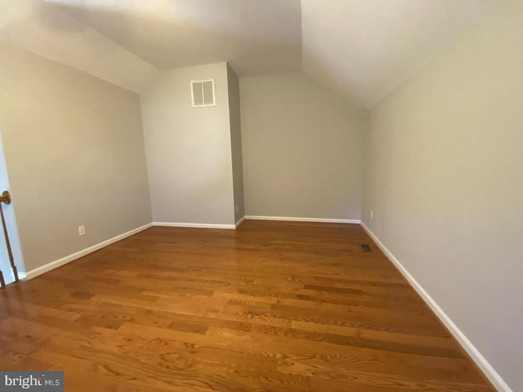 601 STAFFORD GLEN COURT