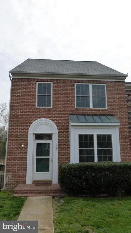 601 STAFFORD GLEN COURT