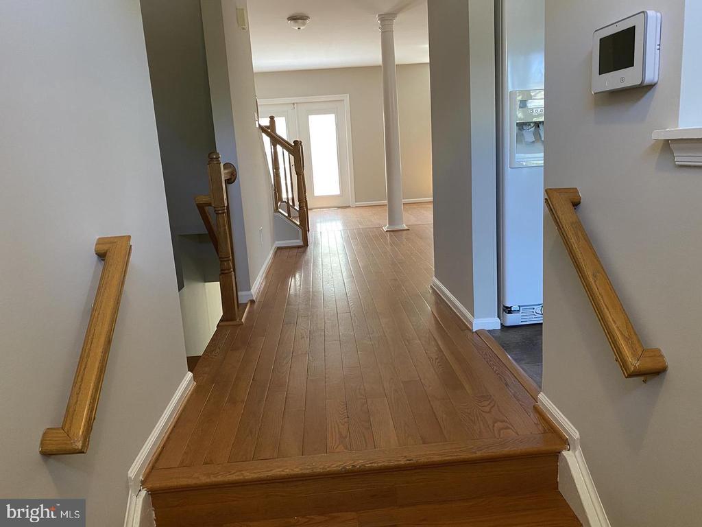 601 STAFFORD GLEN COURT