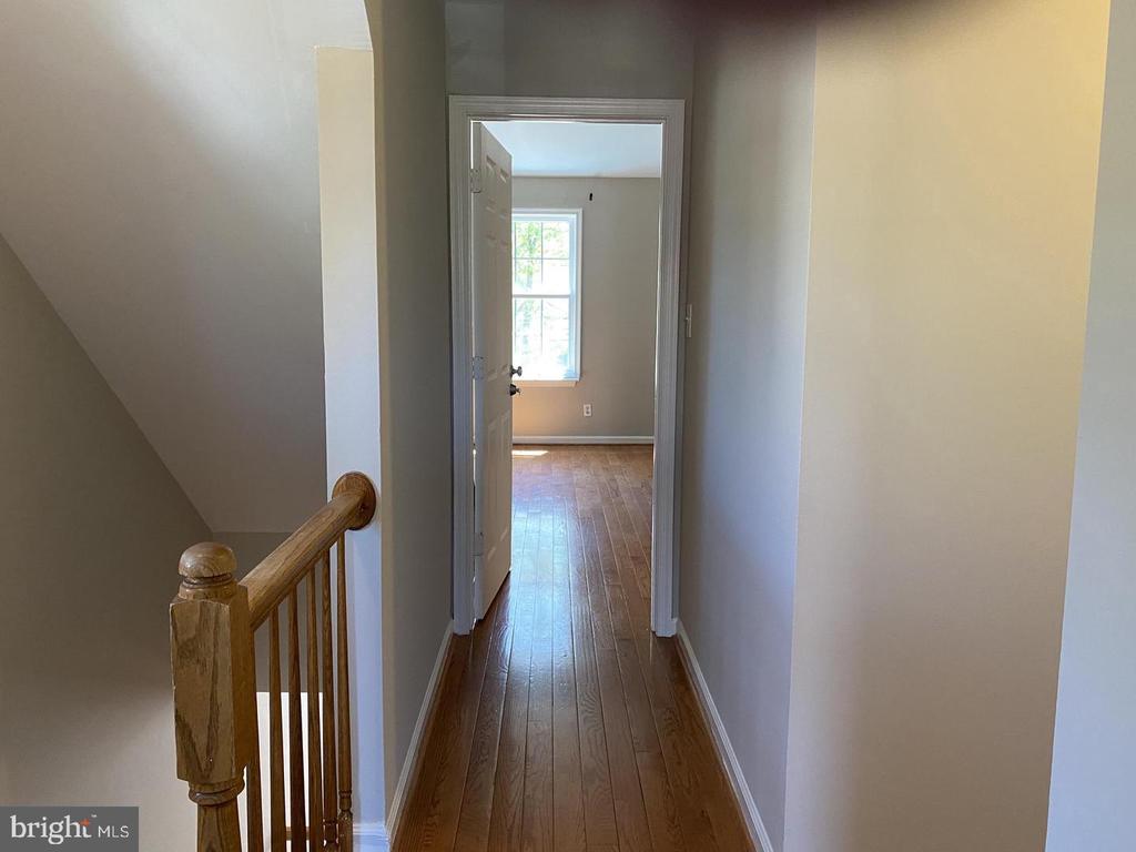 601 STAFFORD GLEN COURT