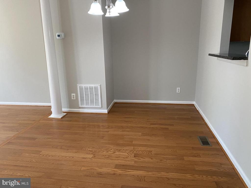 601 STAFFORD GLEN COURT