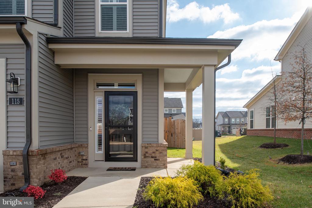 115 SMOKEBUSH DRIVE