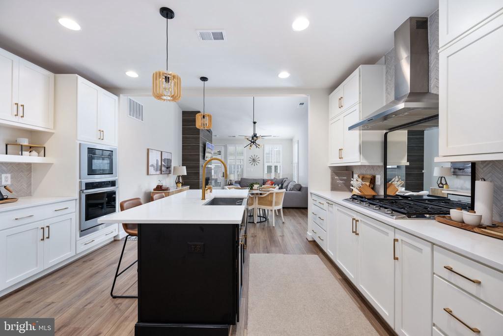 115 SMOKEBUSH DRIVE