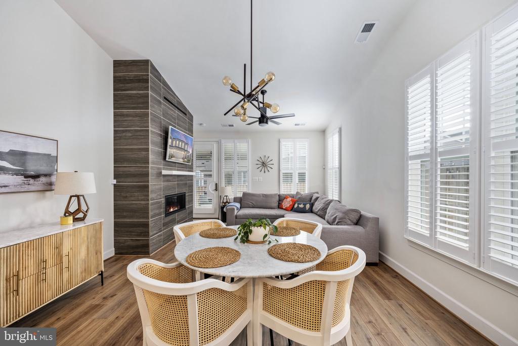 115 SMOKEBUSH DRIVE