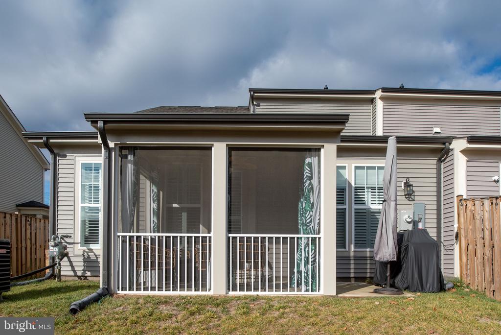 115 SMOKEBUSH DRIVE