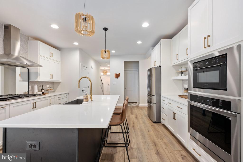 115 SMOKEBUSH DRIVE