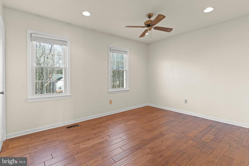 2013 MIDSHIPMAN DRIVE