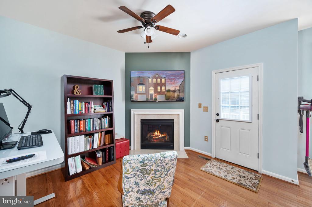 217 CHESTERBROOK COURT